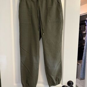 Nine West women’s Pants in Olive